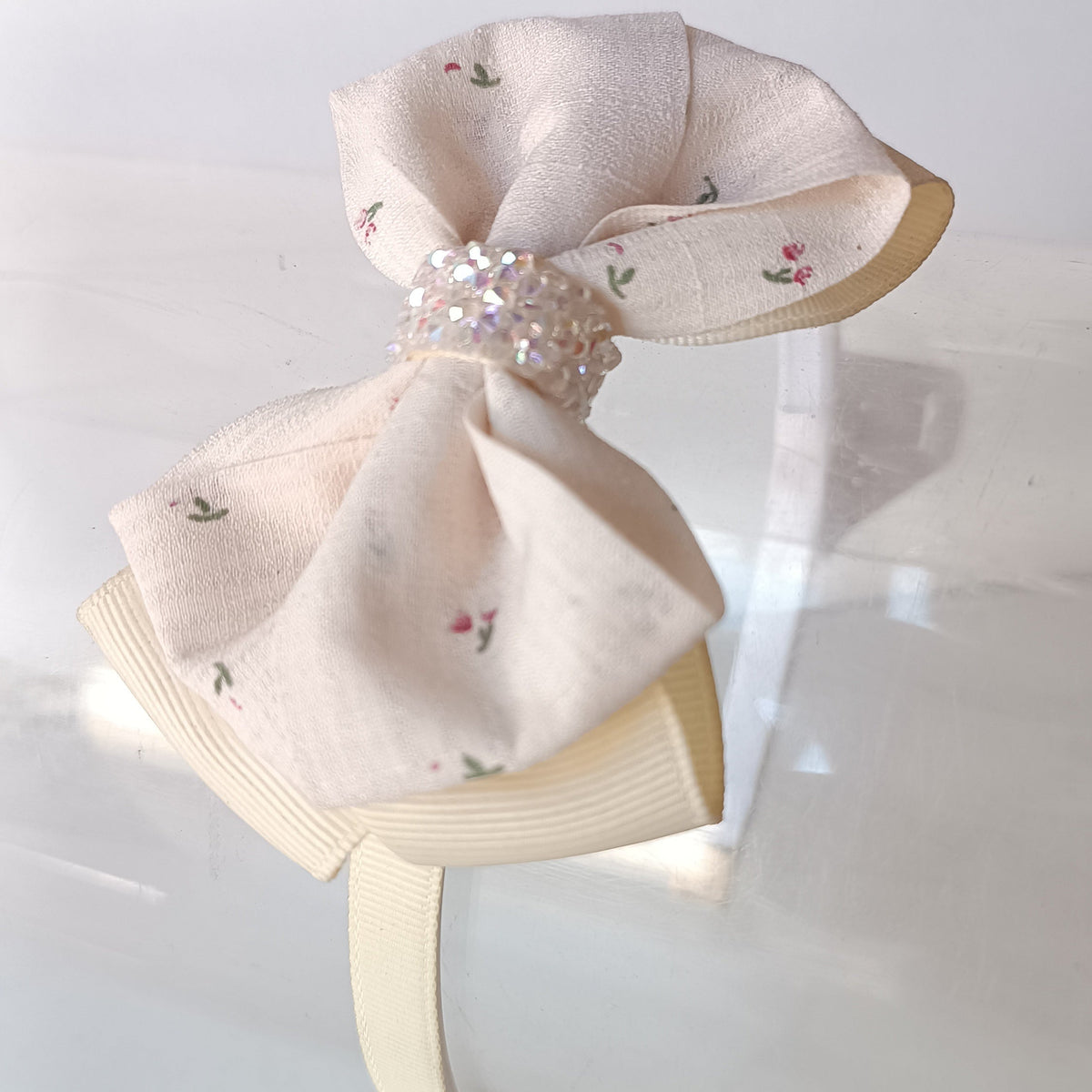 TIARA LAÇO LINHO